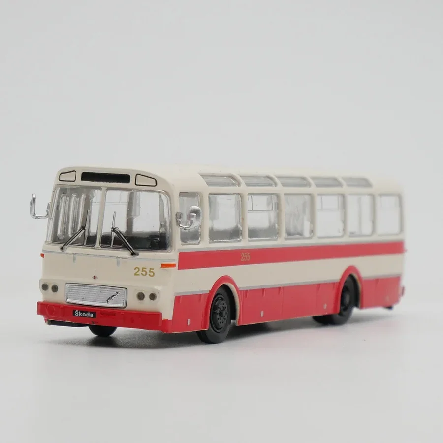 Ixo-合金車モデル,シュコダカロサSM11スケール1:72,シュコダバス,チェコバス,コレクターズトイ,オーナメント,ギフト