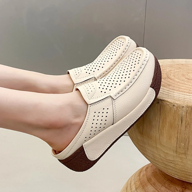 صنادل نسائية صيفية كاجوال مريحة بجزء سفلي سميك ونصف شباشب باوتو