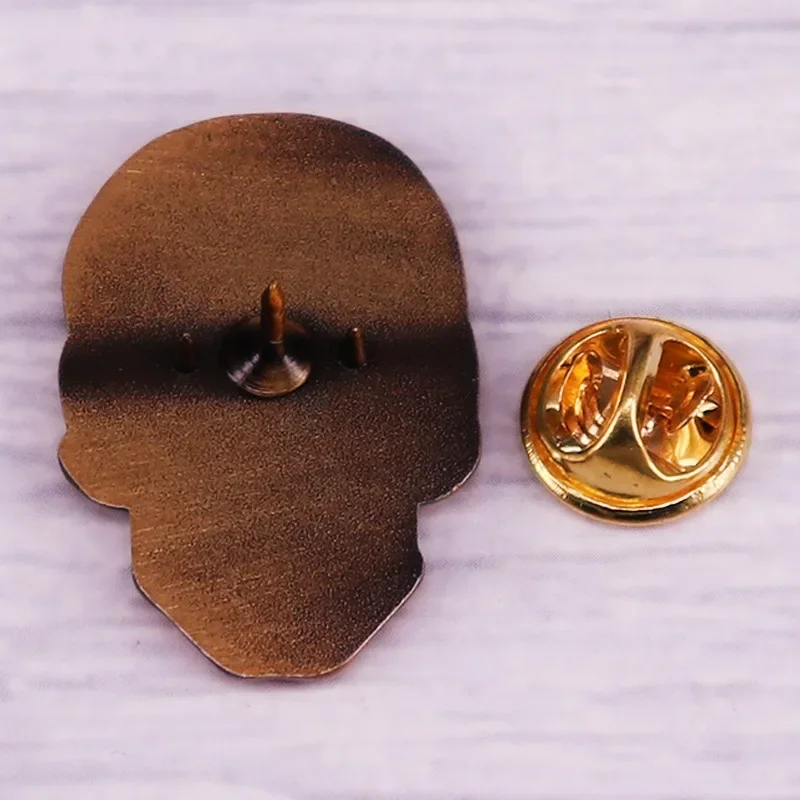 الرهيبة الرجعية الجمجمة التلبيب دبابيس الرعب بروش معدني جمع الدنيم سترة ظهره شارة الديكور إعطاء الأصدقاء موضة هدية