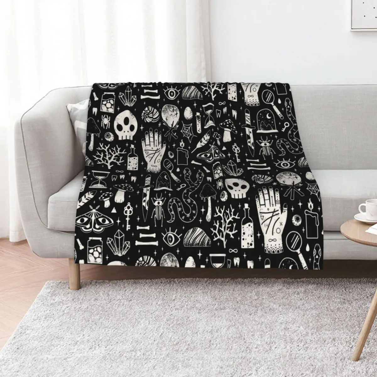 Curiosities: Bone Black Throw Blanket sofa bed Luxury Brand anime Loose Vintage Kid'S Blankets