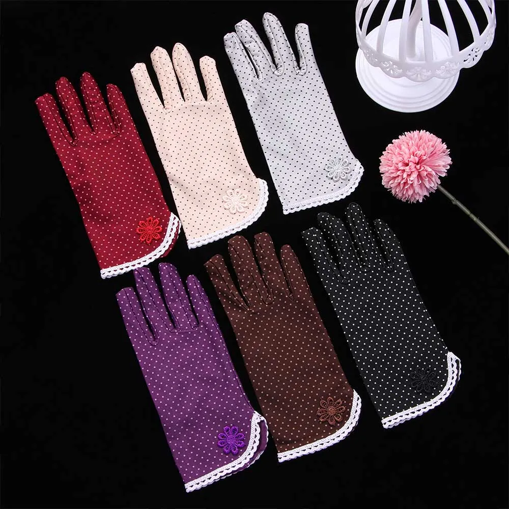 NEW Fashion Women Gloves Cotton Summer Sunscreen Gloves Lace Patchwork Thin Gloves Breathable Driving Dot Gloves