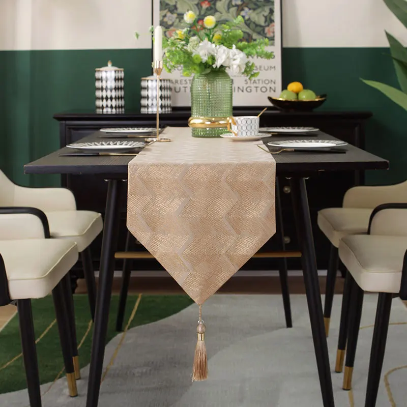 

Modern Light Luxury Full Polyester Jacquard Table Runner High-end Tassel Dining Table Decoration Bed End Towel Cover