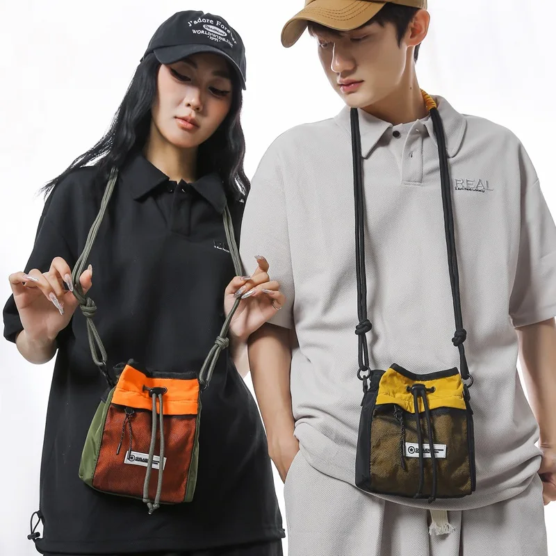 The Same 2024 New Simple and Fashionable Waterproof ID Bag for Men and Women, Shoulder Messenger Bag.