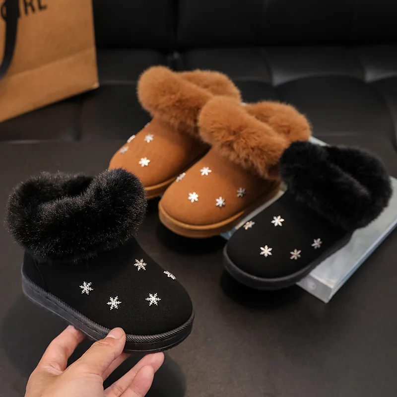 Kids Snow Boots New 2024 Winter Baby Soft Warm Cotton Shoes with Plush Boys Girls One Fur Suede Boots Princess Retro Ankle Boots