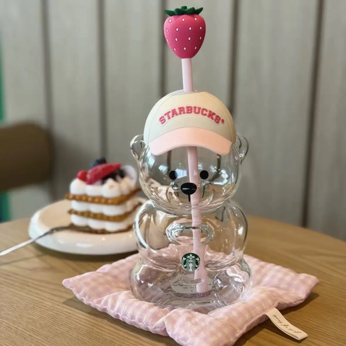 Cute Bear Shaped Glass Straw Cup Creative Transparent Water Bottle Portable Drinking Mug Gift For Adults - view 2