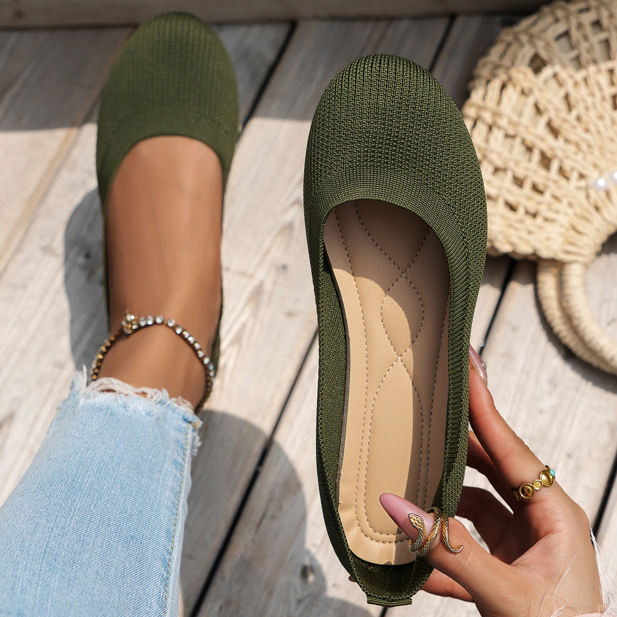 Spring and Autumn 2024 New Outwear Solid Color Oversized Shallow Cut Shoes Women\'s Knitted Comfort Flat Shoes Women