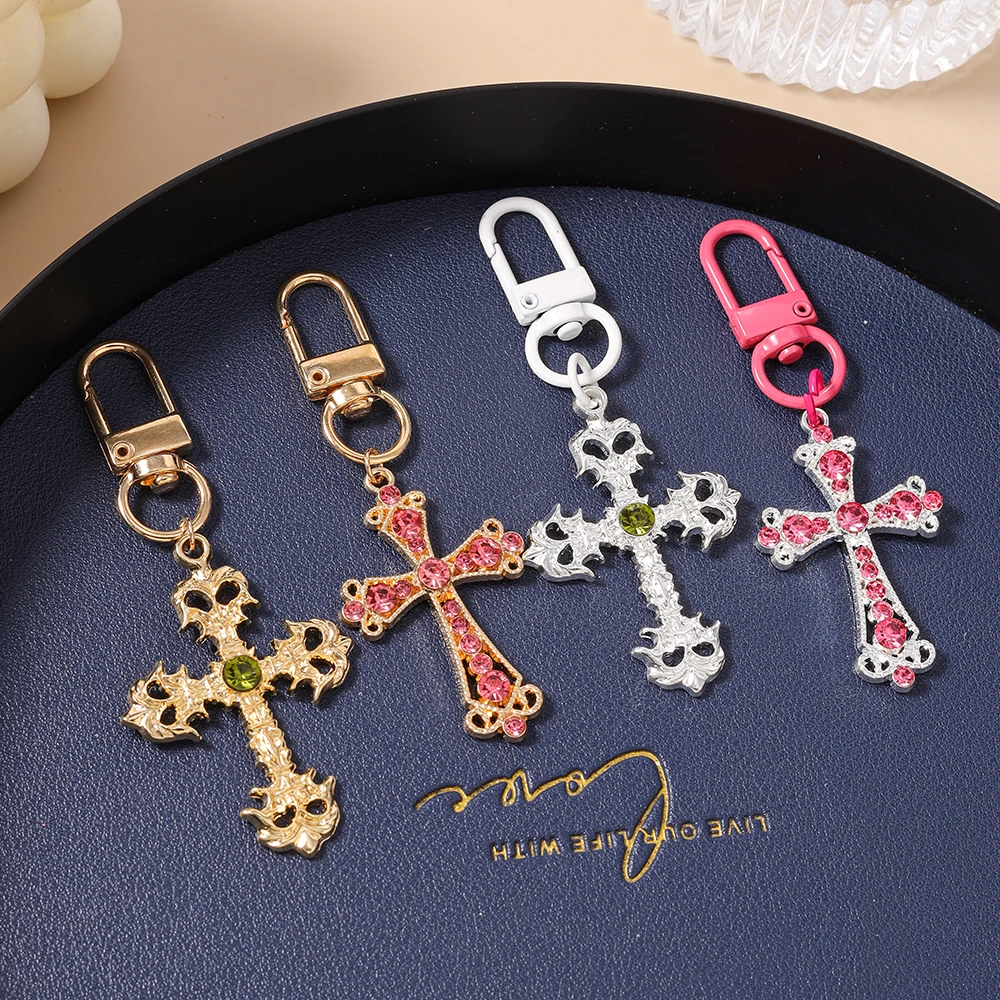 Aihua Y2K Kristall-Kreuz-Schlüsselanhänger aus Legierung, Steampunk-Kreuz-Schlüsselring, Schlüsselketten, Handtaschen-Deko, Gepäck-Anhänger, Auto-Schlüsselhalter, Geschenke – Detail 1