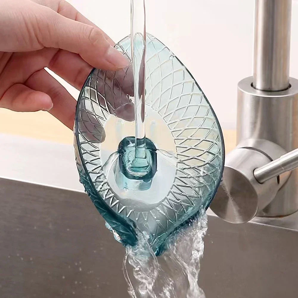2pcs Leaf Design Drain Soap Box with Suction Cup Decorative Plastic Self Draining Bathroom Soap Tray Bathroom Organizers Storage