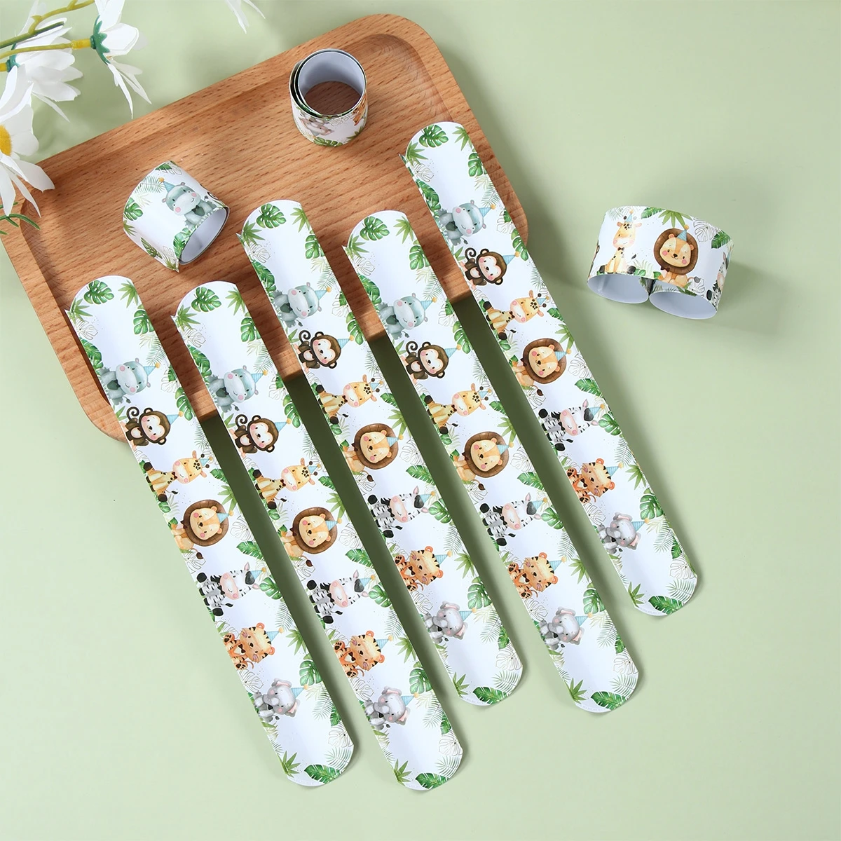 12 sztuk zwierząt z dżungli bransoletka z palmą dżungla Safari motyw dekoracja urodzinowa dla dzieci sprzyja prezent Baby Shower zaopatrzenie firm