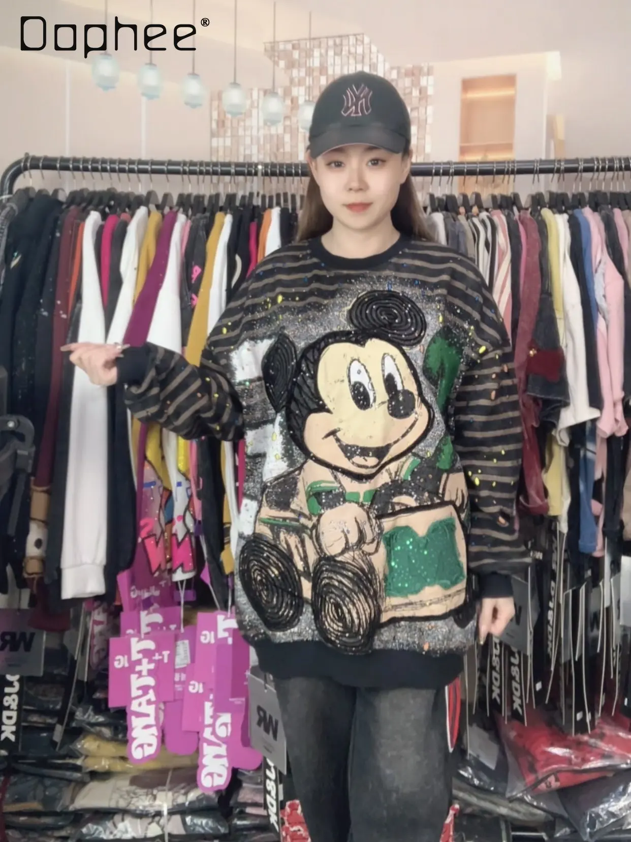 

Trendy Brand Autumn Winter Fleece Heavy-duty Striped Cartoon Print Loose Fashion Round Neck Sweatshirt Women Top