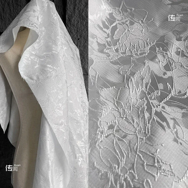 

Белая линейная жаккардовая ткань с растениями для сумки, костюма, юбки, креативного дизайнера одежды, оптовая продажа, ткань для шитья своими руками на метр, материал