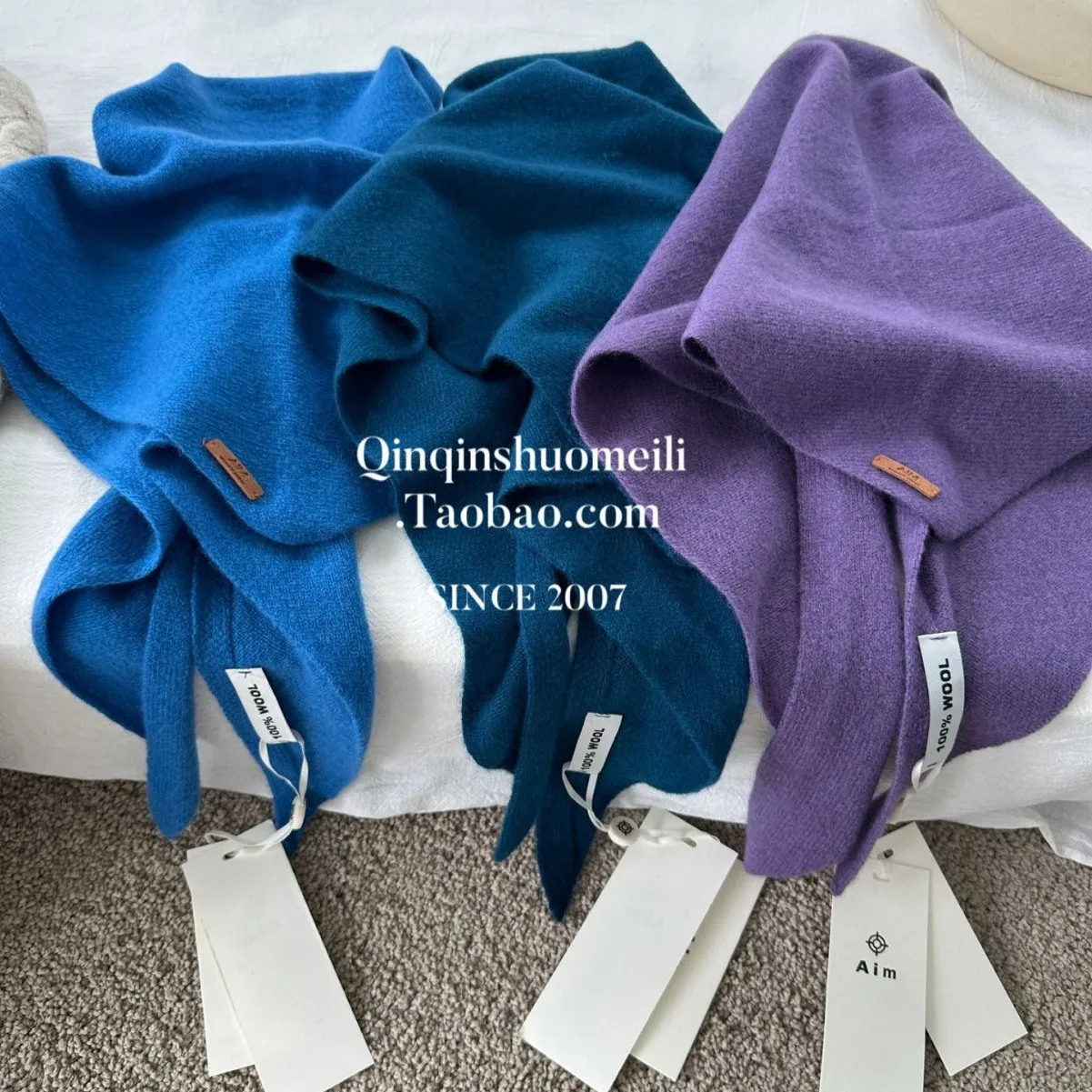 High Quality Korean Order 2026 New White Green 100% Wool Triangle Scarf Shawl Women Korean Retro Small Wool Scarf