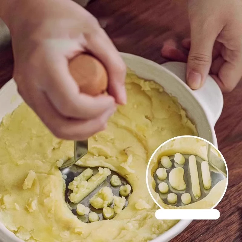 

Stainless Steel Wooden Handle Bear Masher Potato Masher Kitchen Tool Sweet Potato Fruit Masher Crushed Potato