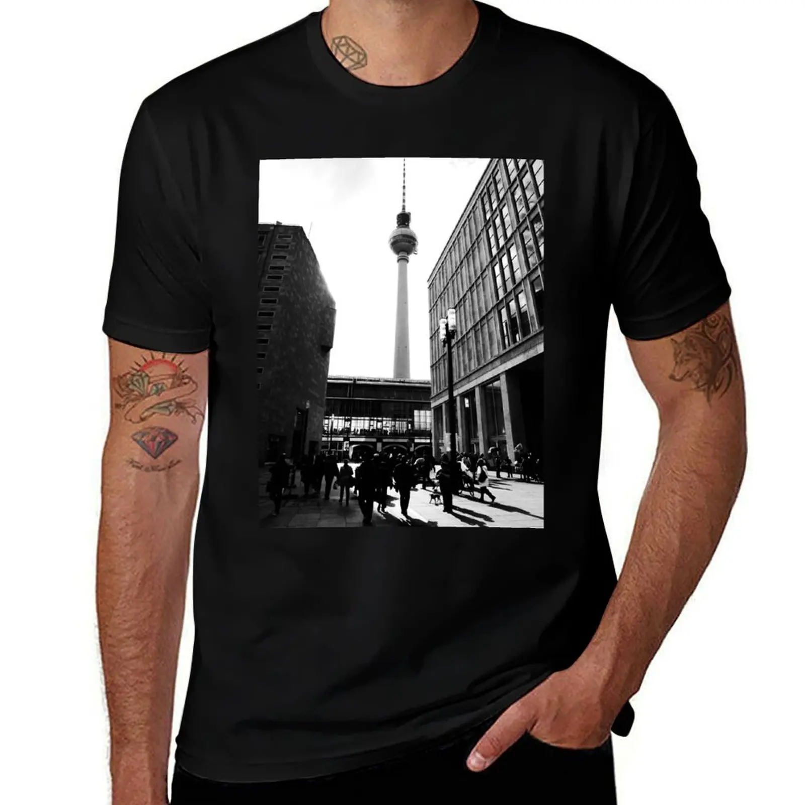 

Berlin street photo T-Shirt street wear cotton graphic tees korean fashion sweat shirts, men