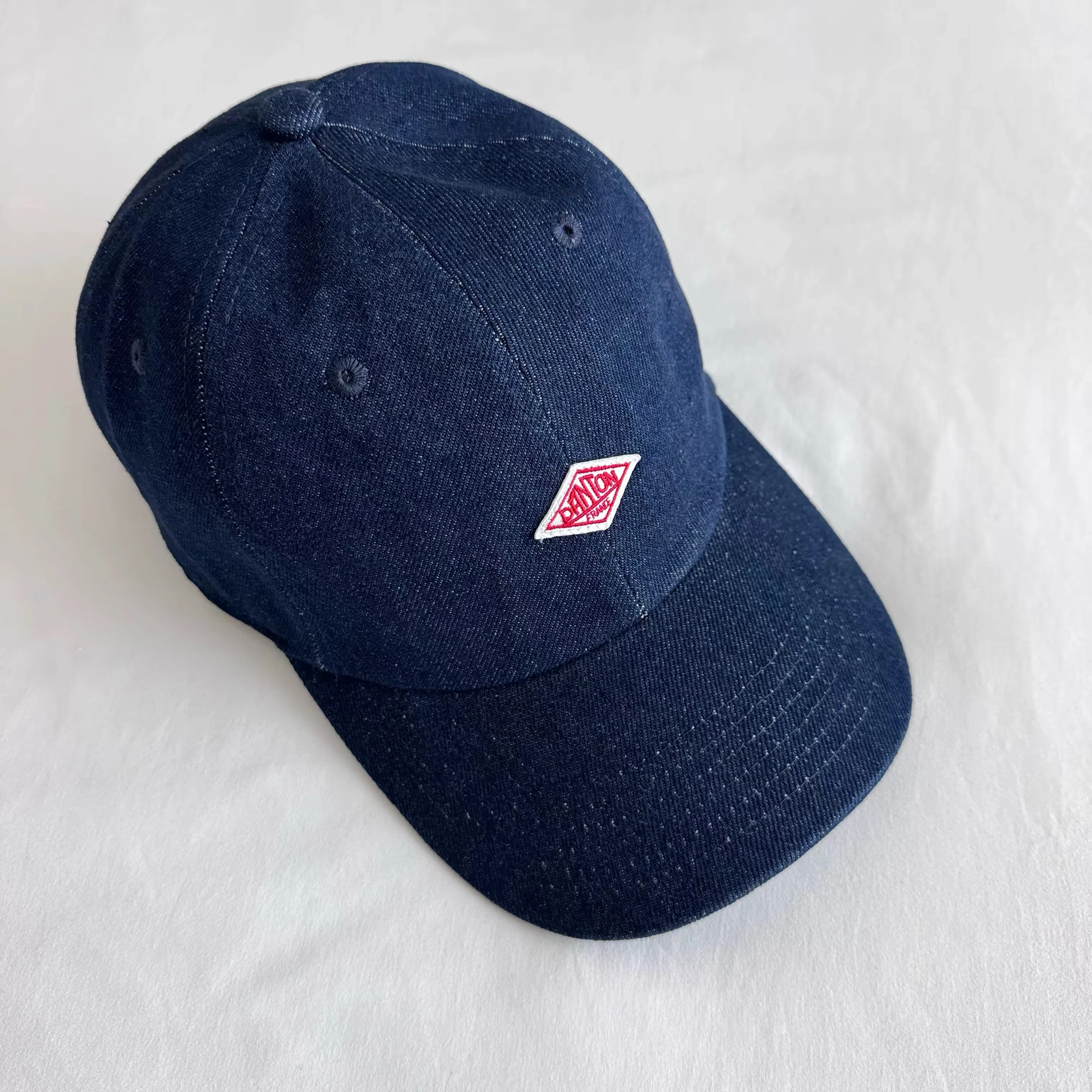 DANTON Simple Washed Denim Solid Color Unisex Letter Baseball Cap Outdoor Sun Protection Versatile Comfortable Fashion