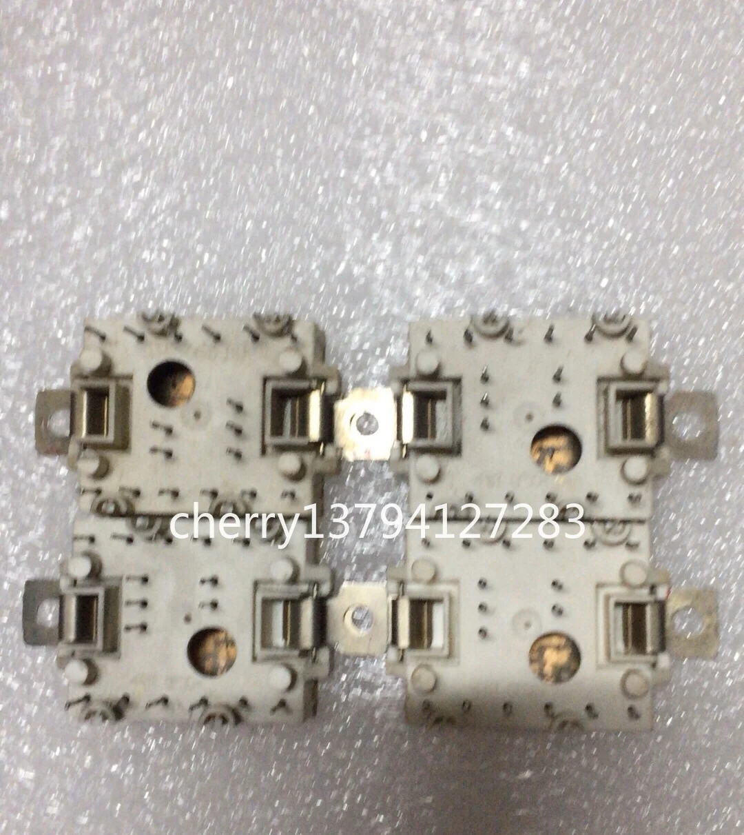 

FB10R06KL4 (1pcs) used the test pass in stock