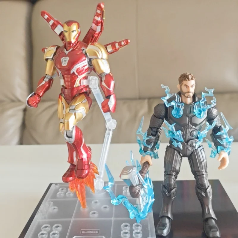 

In Stock BLOKEES Captain America CLASSIC CLASS Iron Man MK85 EX Assembled Movable Model Bloks Group Avengers: Endgame MARK 85