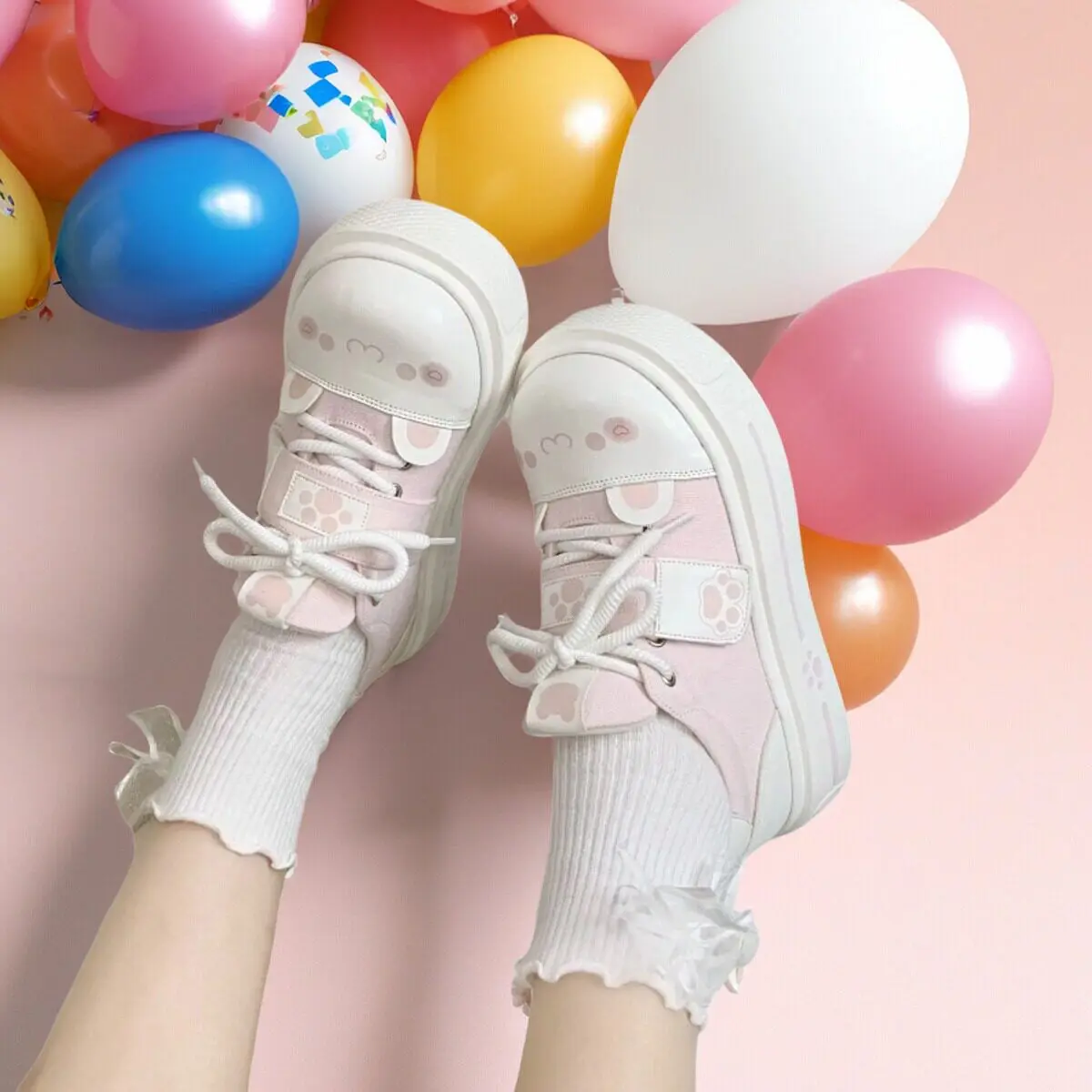 

Милые кеды на платформе с кошачьими лапками, кавайные кроссовки в стиле Лолита для женщин, студенческие туфли с мультяшным котом на толстой подошве