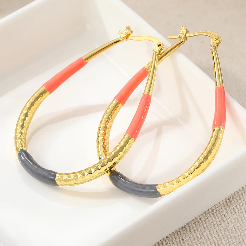 Mehrfarbige geometrische Wassertropfen-Creolen für Damen, Nischen-Stil, personalisierter Alltags- und Party-Schmuck, Accessoires, Geschenke