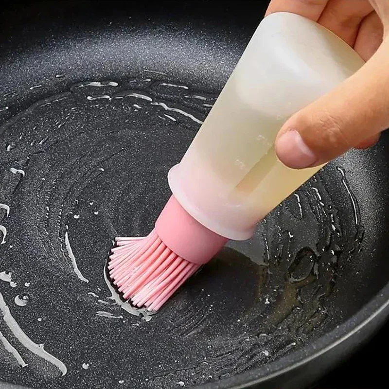 New 2026 1PC Silicone Oil-Bottle Brush – Portable Dispenser & BBQ Basting Brush, Leak-Proof Kitchen/Outdoor Baking Gadget