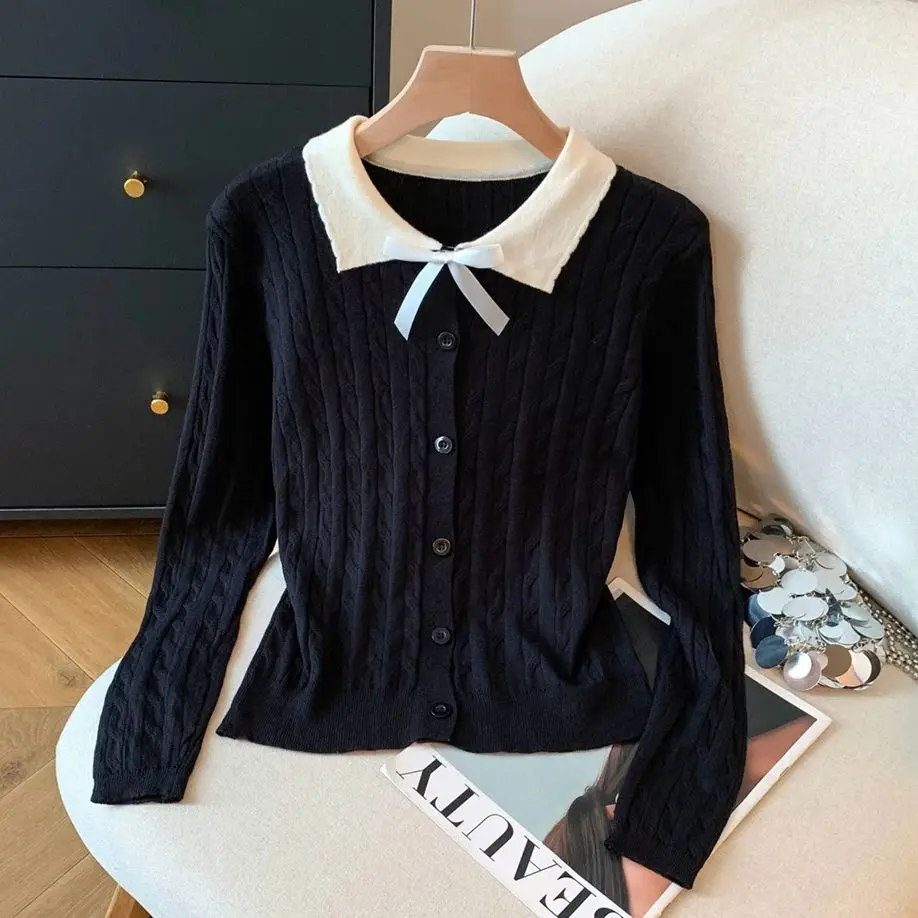 

Contrast Color Lapel Twist Knitted Women's Cardigan Autumn 2025 New Long Sleeve Single Breasted Fashion versatile Female Top