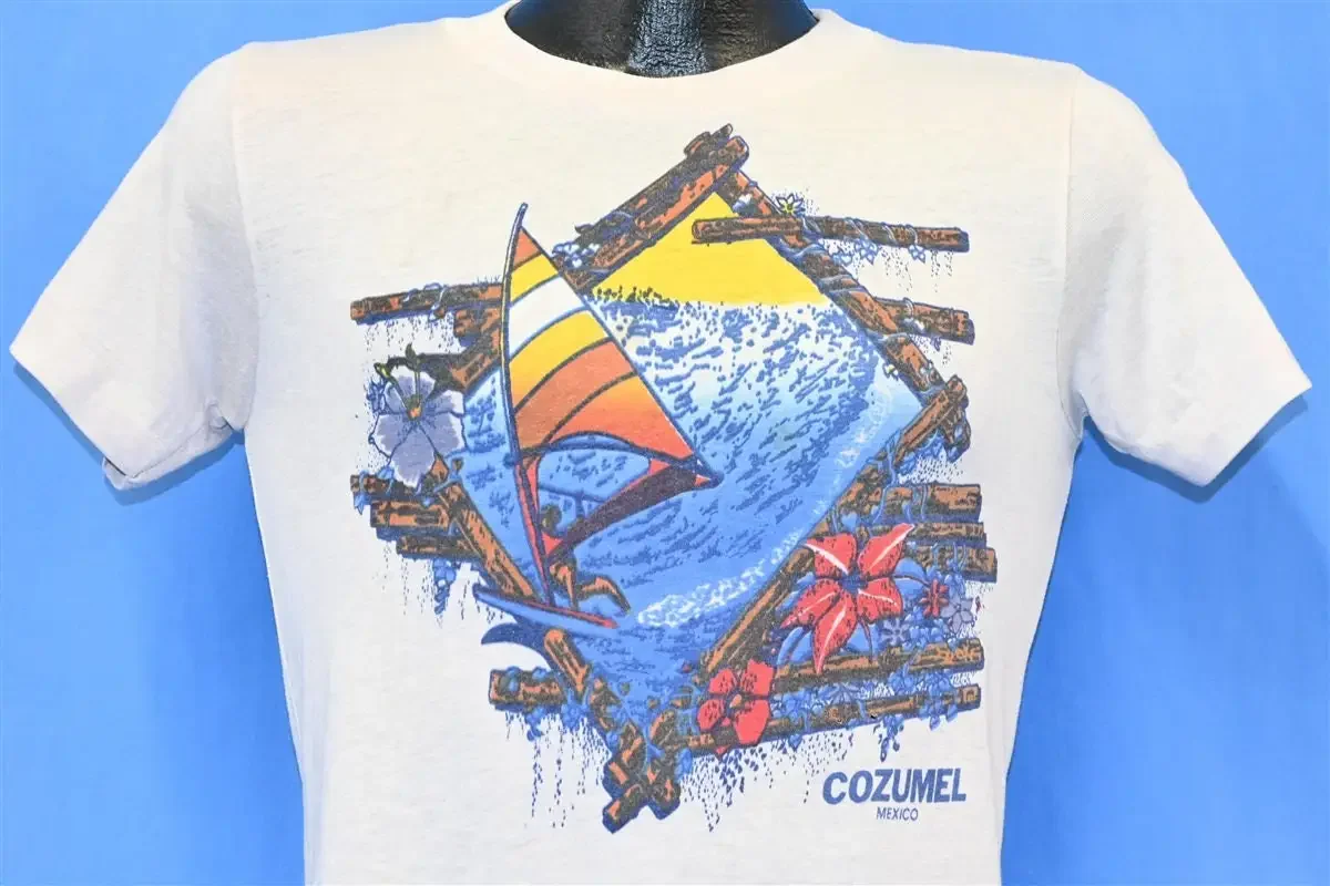 80s Cozumel Mexico Windsurfing Sunset Ocean Tropical Surf T Shirt Small