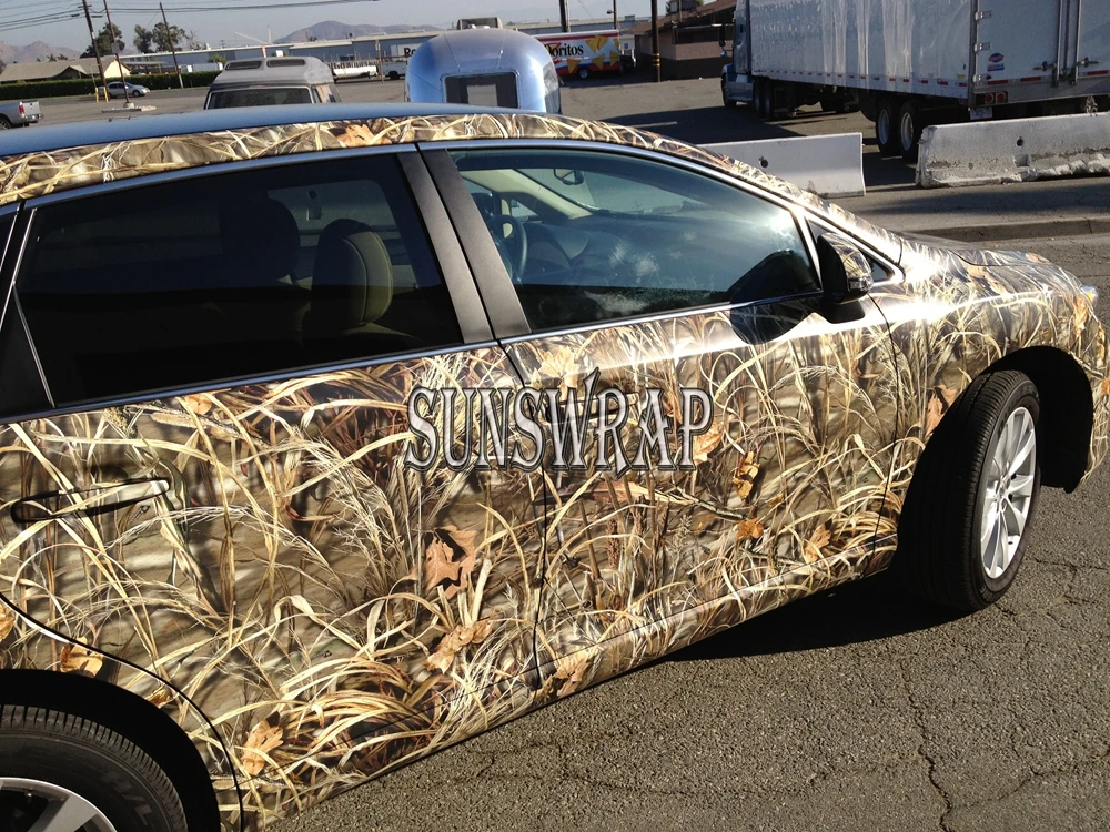 High-Definition Grass Camo Car Wrap Film Air Release Matte Vinyl Removable Self-Adhesive Auto Film for Vehicle Styling 1.52x20m