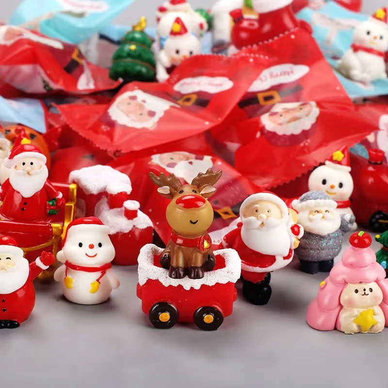 5 stücke Weihnachten Blind Tasche Miniatur Blind Box Mini Puppe kinder Geschenk Spielzeug Dekoration Kleine Ornamente