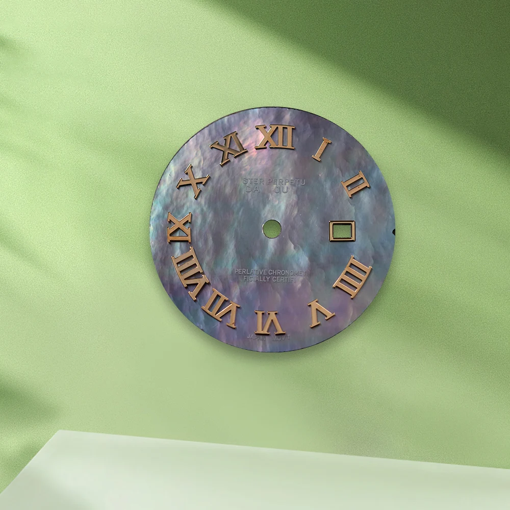 24,5 mm S Logo quadrante romano quadrante con diamanti quadrante NH05 quadrante rosa senza lancette adatte al movimento NH05 senza accessori per la modifica dell'orologio luminoso