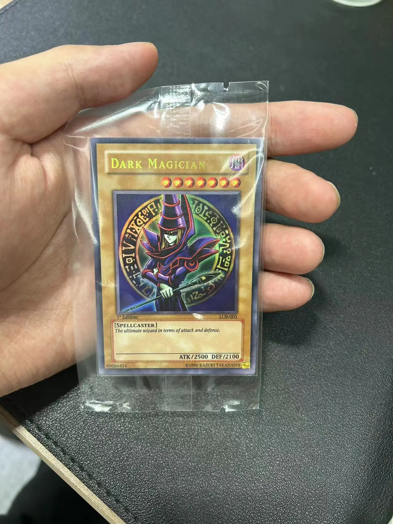 Yu Gi Oh Ultra Rare/UR TCG Dark Magician(LOB-005) Board Game English Collection customize Card (Not Original)