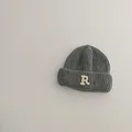 R gray 