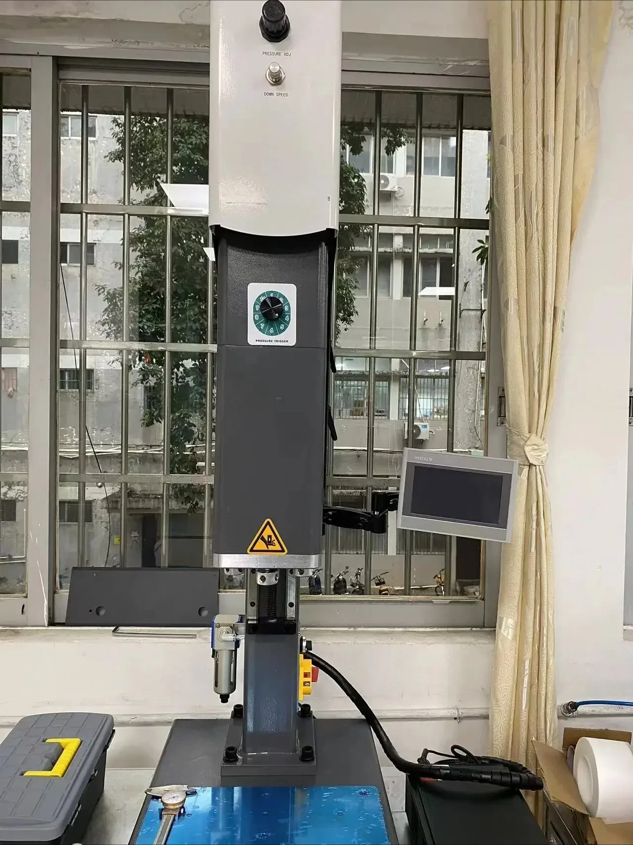 Qia zHigh Quality Kexun Ultrasonic Plastic  Soft Tube Packaging Welding Machine Kepu Ultrasonic Plastic Welding Machine