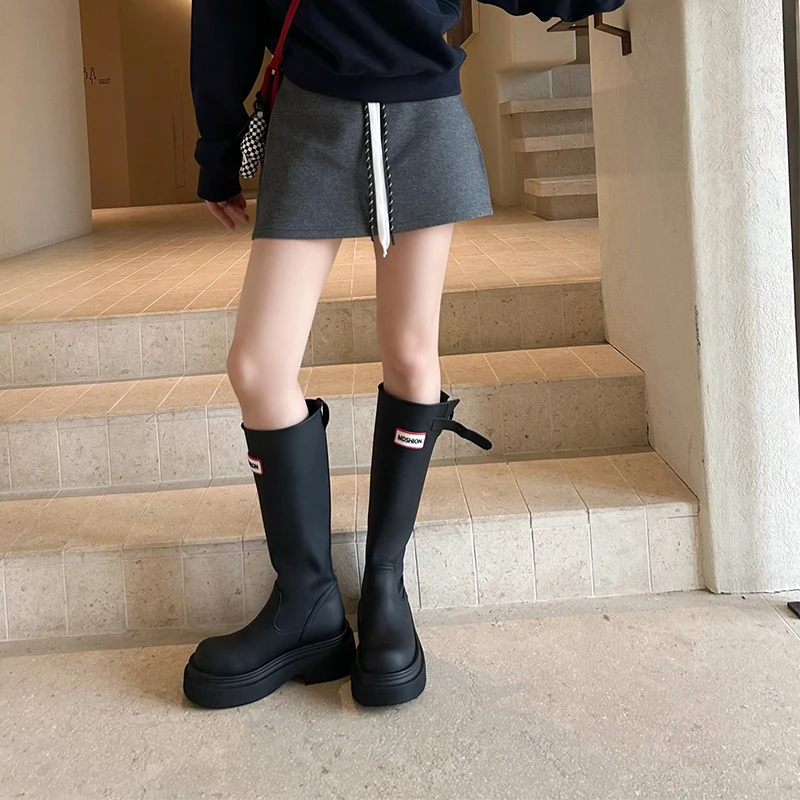 Moda joelho botas femininas 2025 outono nova plataforma dedo do pé redondo botas altas