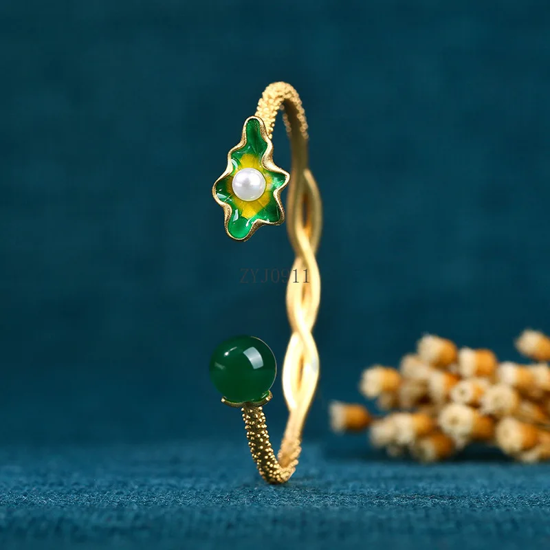 *Ethnic Palace Style Cuff Bracelets for Women Lotus Flower Leaf Shaped Charm Bangle Gold