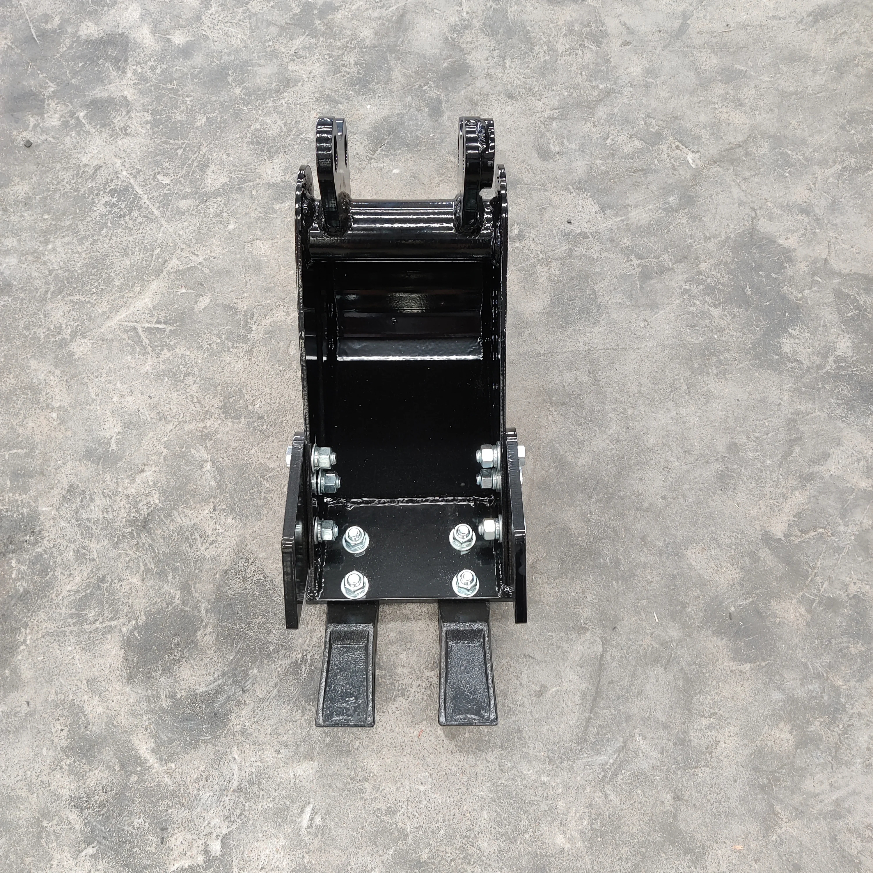 Hightop Mini Excavator Hydraulic Hammer Teeth Bucket Auger Grapple Sand Bucket Quick Hitch Rake Hammer to Break Rocks Breaker