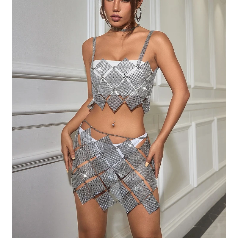 2024 Diamond Hollow Out Crop Top And Skirt For Nightclub Women Silver Rhinestone Chain Two-Piece Set