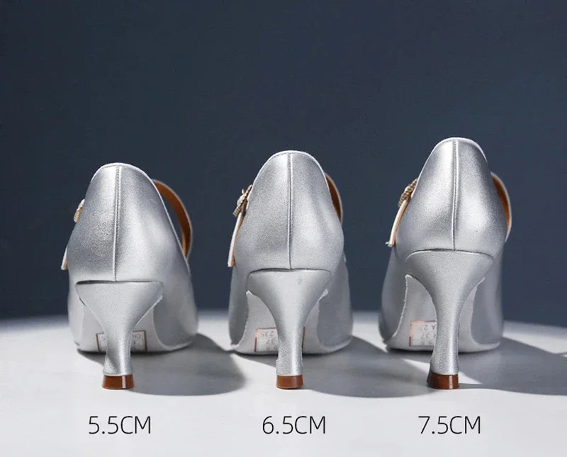 Professionelle moderne Tanzschuhe für Damen aus Leder, Tanzschuhe mit Wildledersohle und hohem Absatz für den Ballsaal, für Indoor-Training und Auftritte. – Detail 1