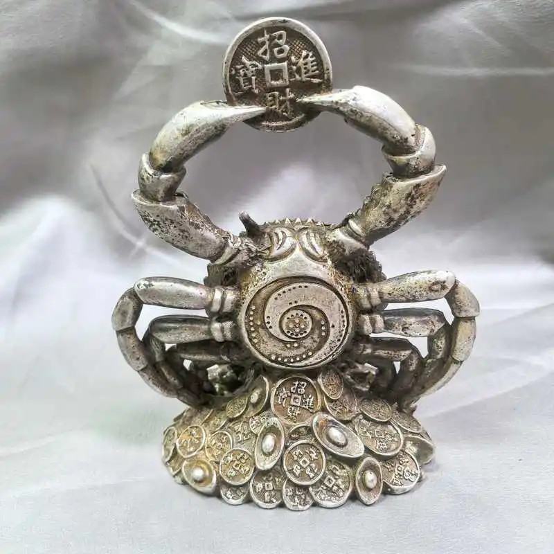 Artistic Ornament: 