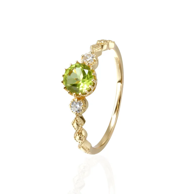 

Lace hollow women's ring pastoral small fresh green olive stone ring