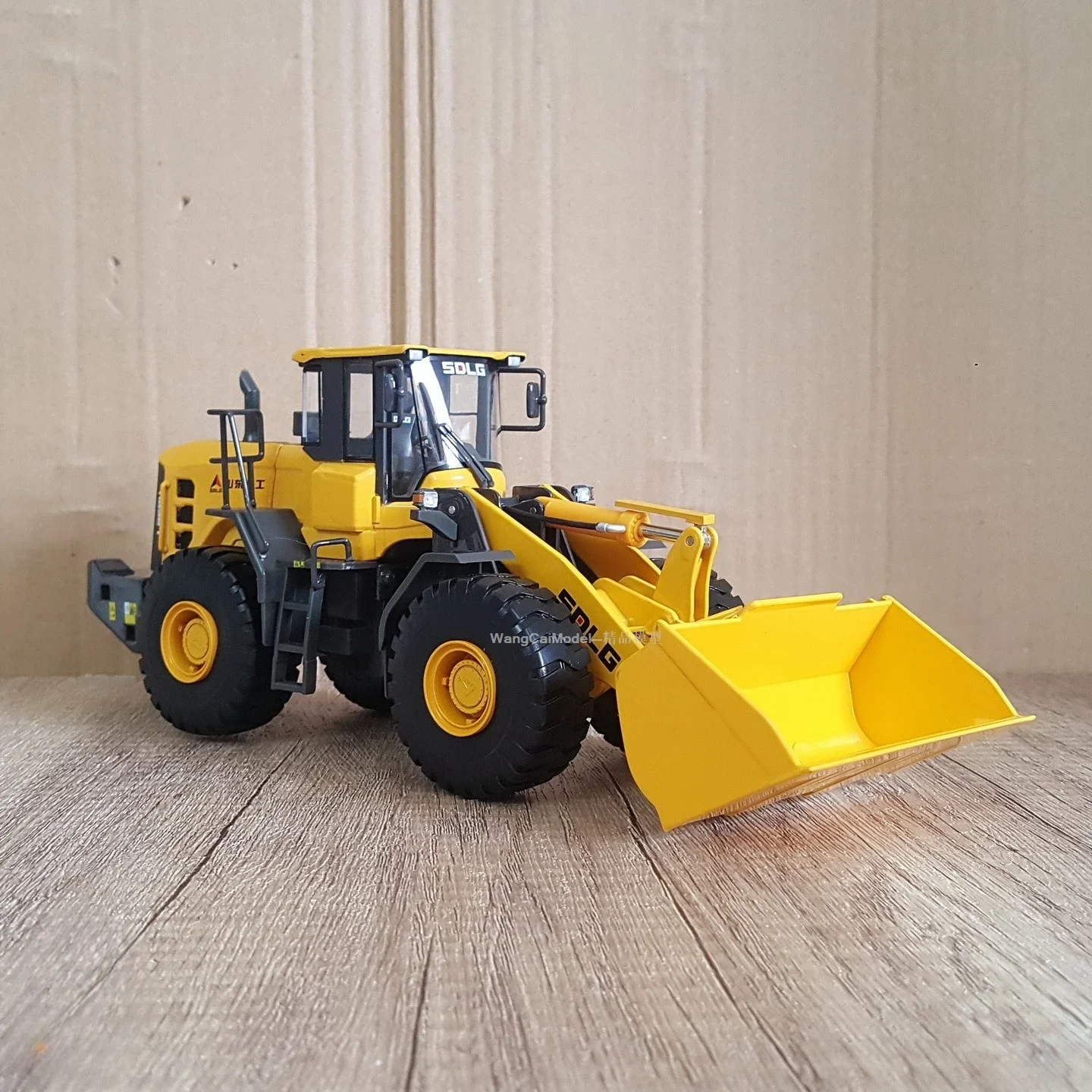 Collectible Diecast Model 1:35 SDLG L968H Wheel Loader Construction Vehicles Engineering Machinery Alloy Model,Business Gift