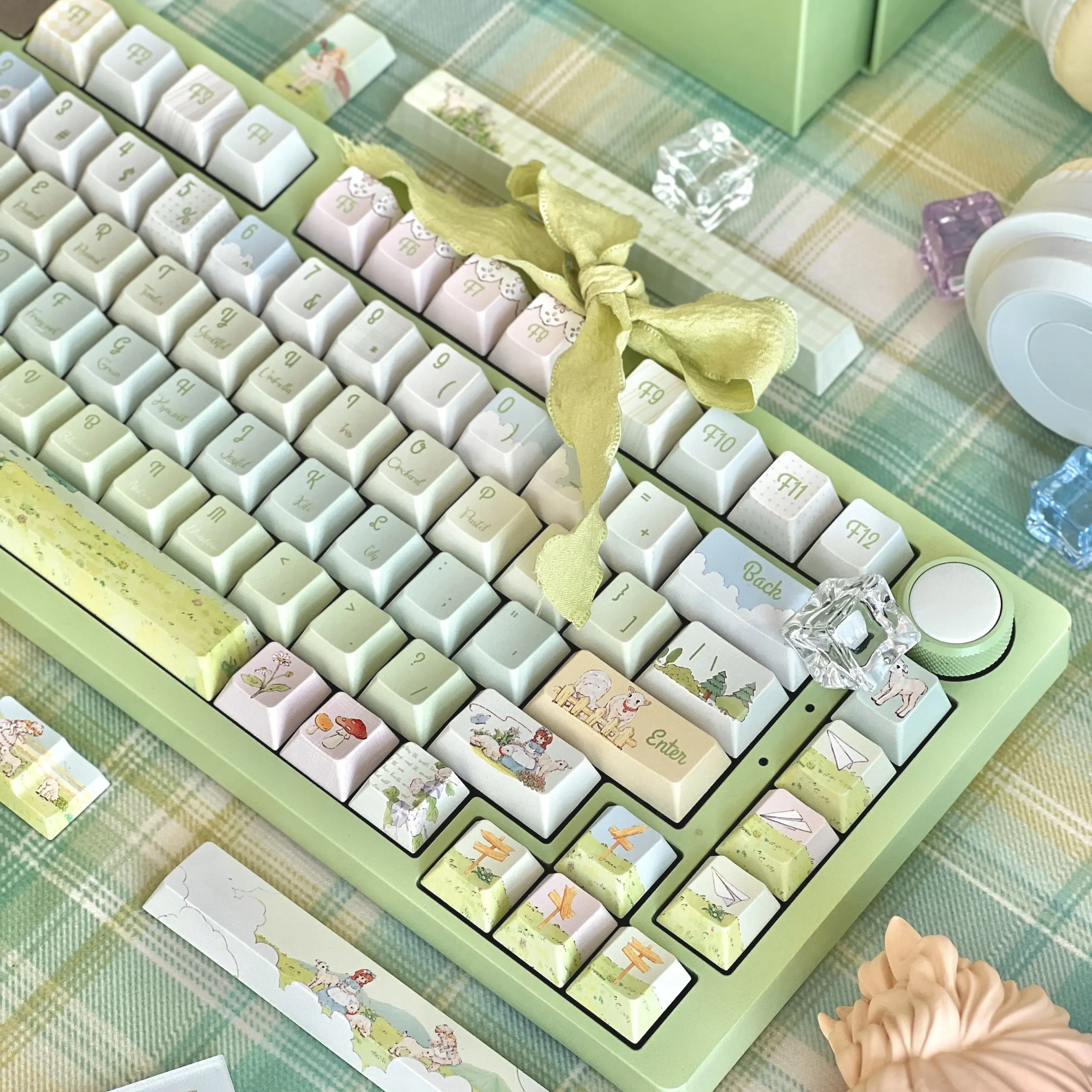 MAIMOOO Keycaps [Fairy Tale Spring Field] Mechanical Keyboard Keycaps CHERRY Pbt Thermal Sublimation Pastoral Style Green