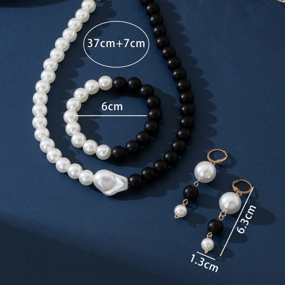 Black and White Bead Necklace, Earrings and Bracelet Set Simple Fashion Jewelry Accessories Hot Sale Party Gift 2025 New Style