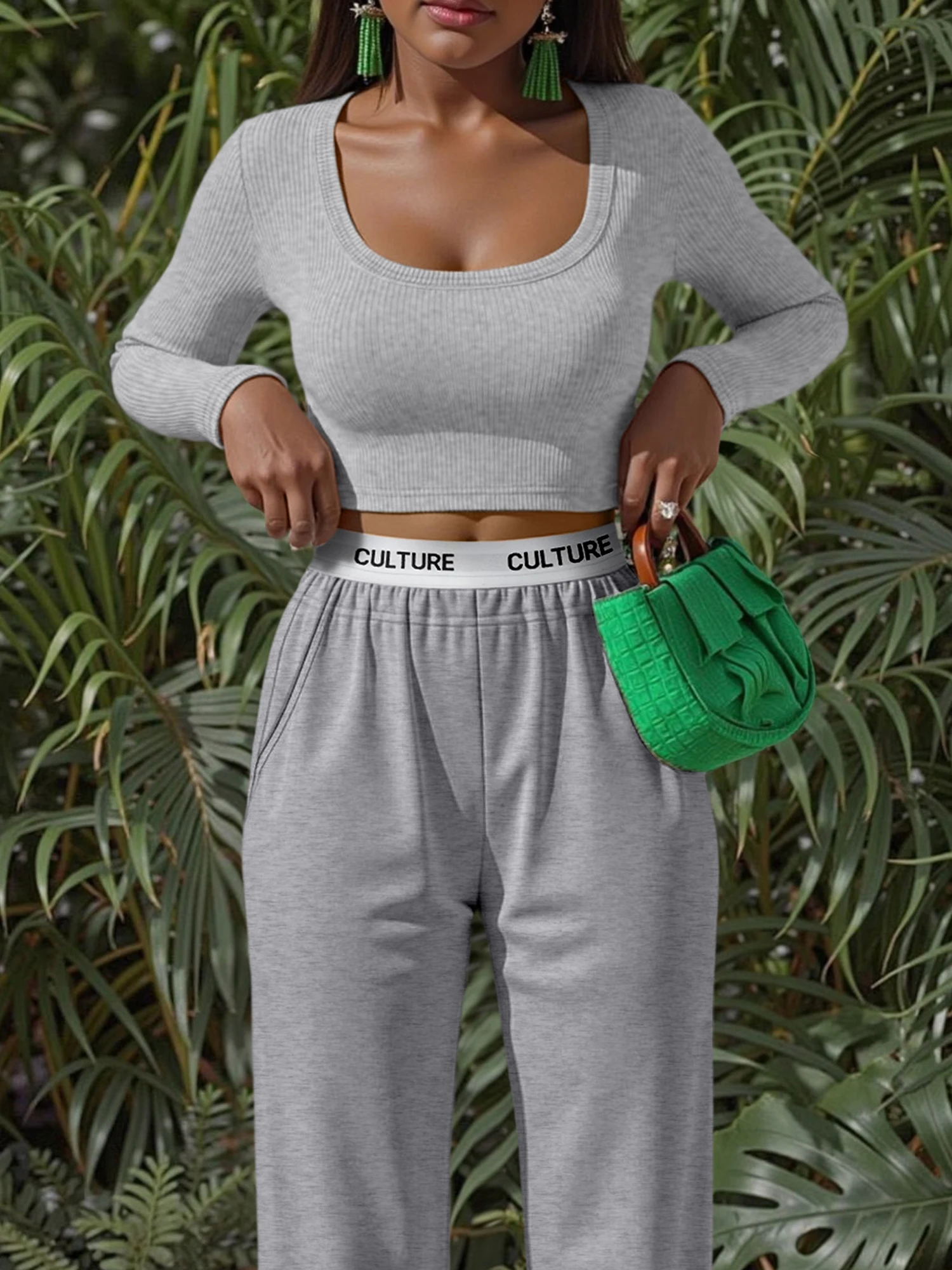 Soft Knit Active Crop Top, Wid - Fitness & Nutrition Lab 评论和价格