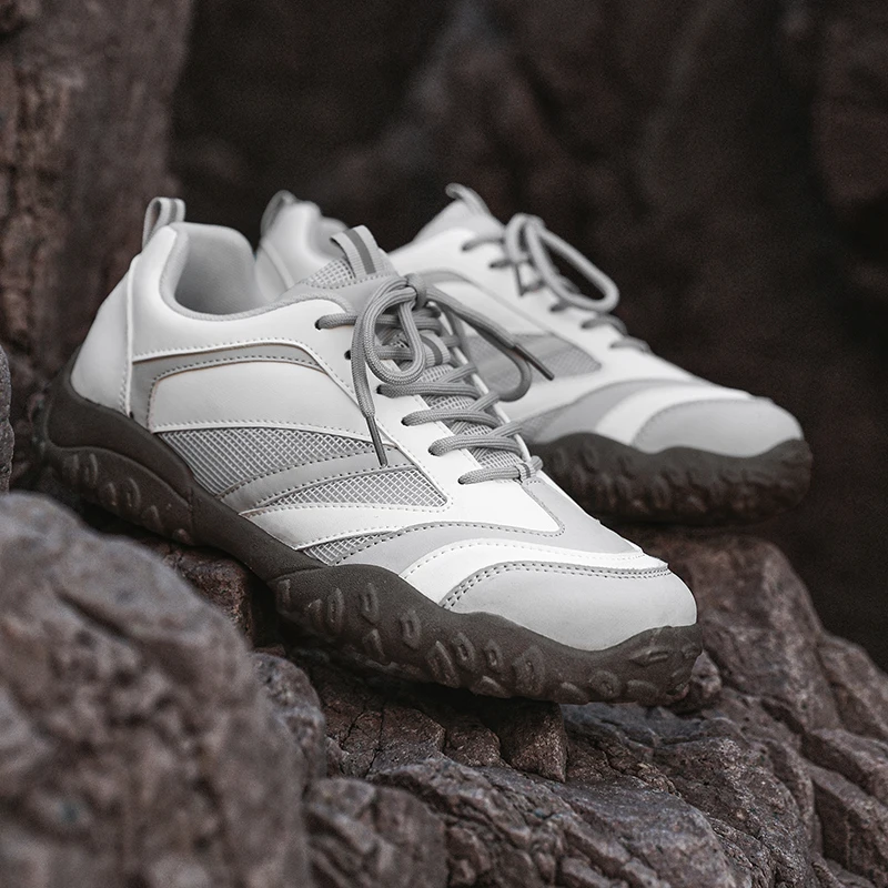 

​ Уличная обувь Viral 2025 — острые туфли для скейтбординга, ретро-американский стиль, толстая подошва, повседневная и модная, удобная для пеших прогулок