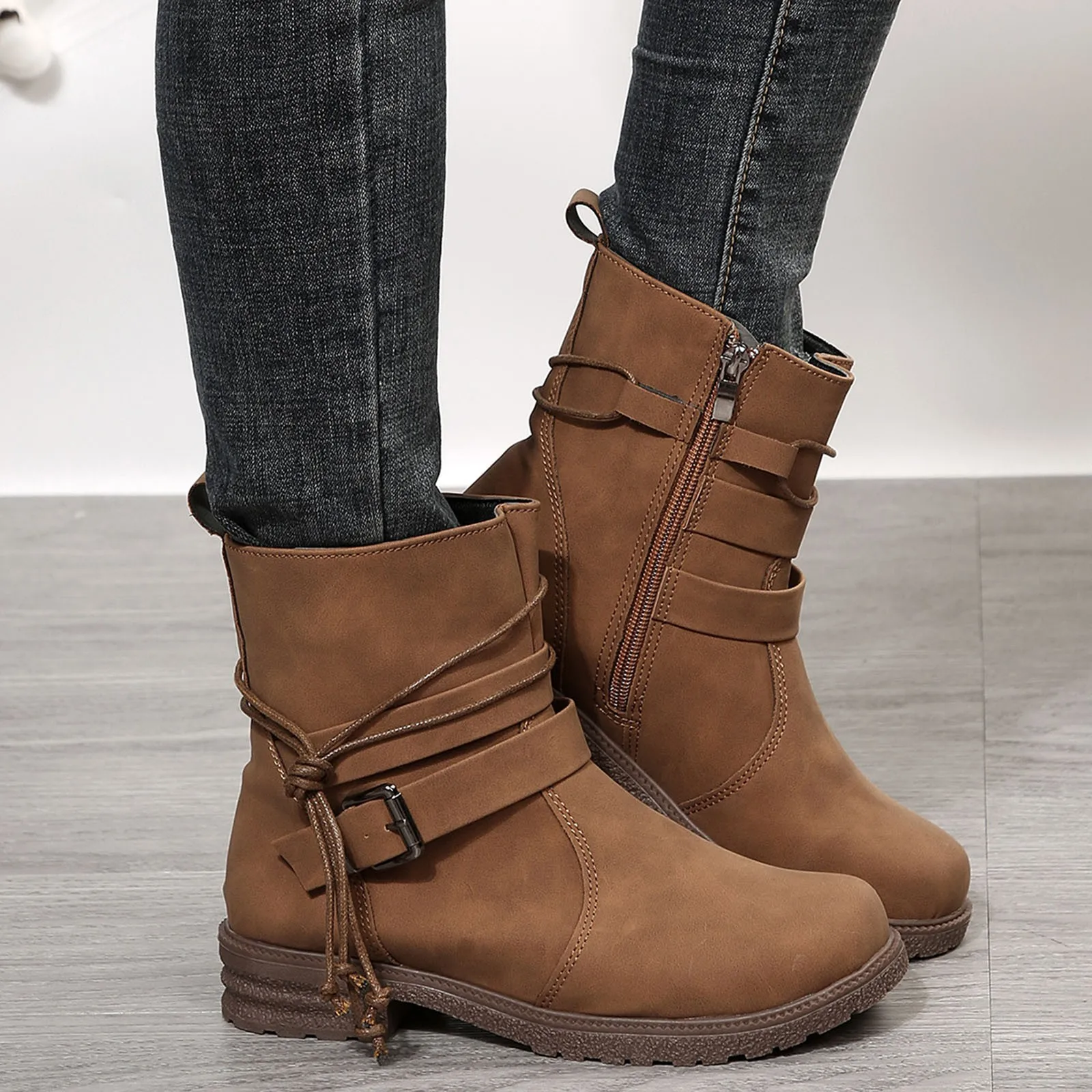 Buckle Belt Decor Zipper Side Faux Suede Combat Boots 2023 New Women Boots Large Size Fashion Casual Comfort Female Booties