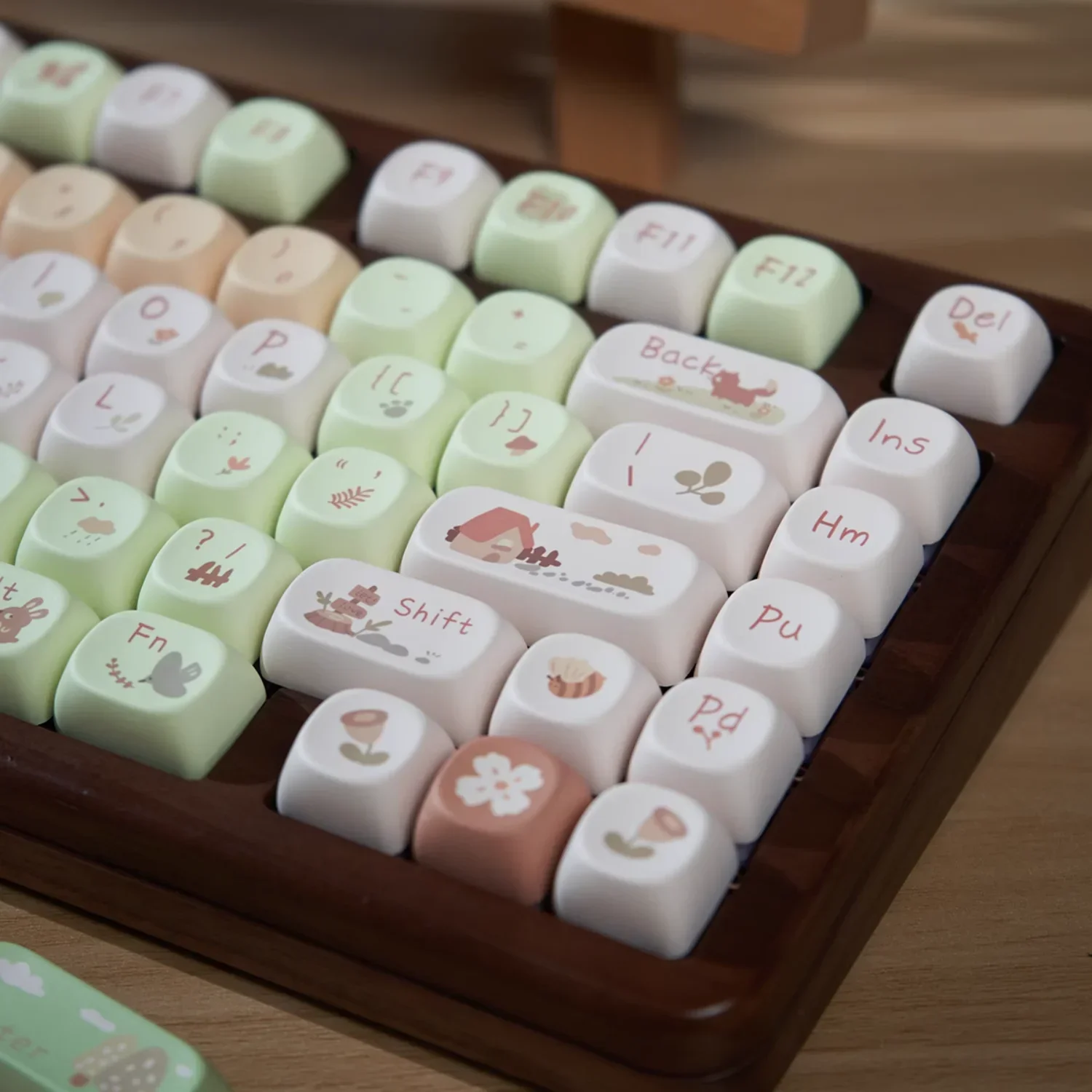 

Forest Hut MOA Keycaps PBT 142 Keys Cute Girls for 60/80/87/98/104/108 Mechanical Keyboards