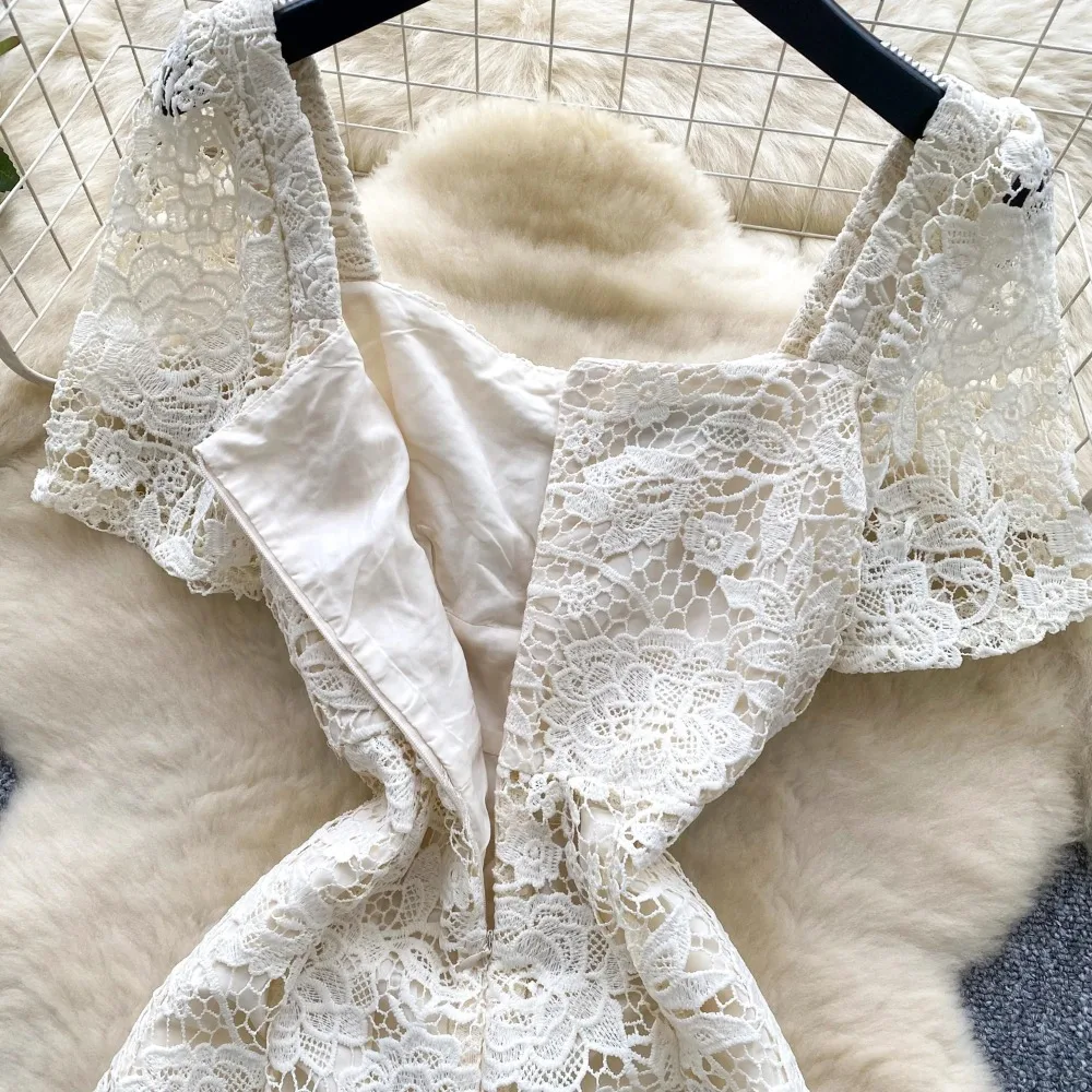 Seksowna sukienka z kwadratowym dekoltem i krótkim rękawem w kwiaty Chic Summer Beach fairycore Vestidos Vacation odzież damska