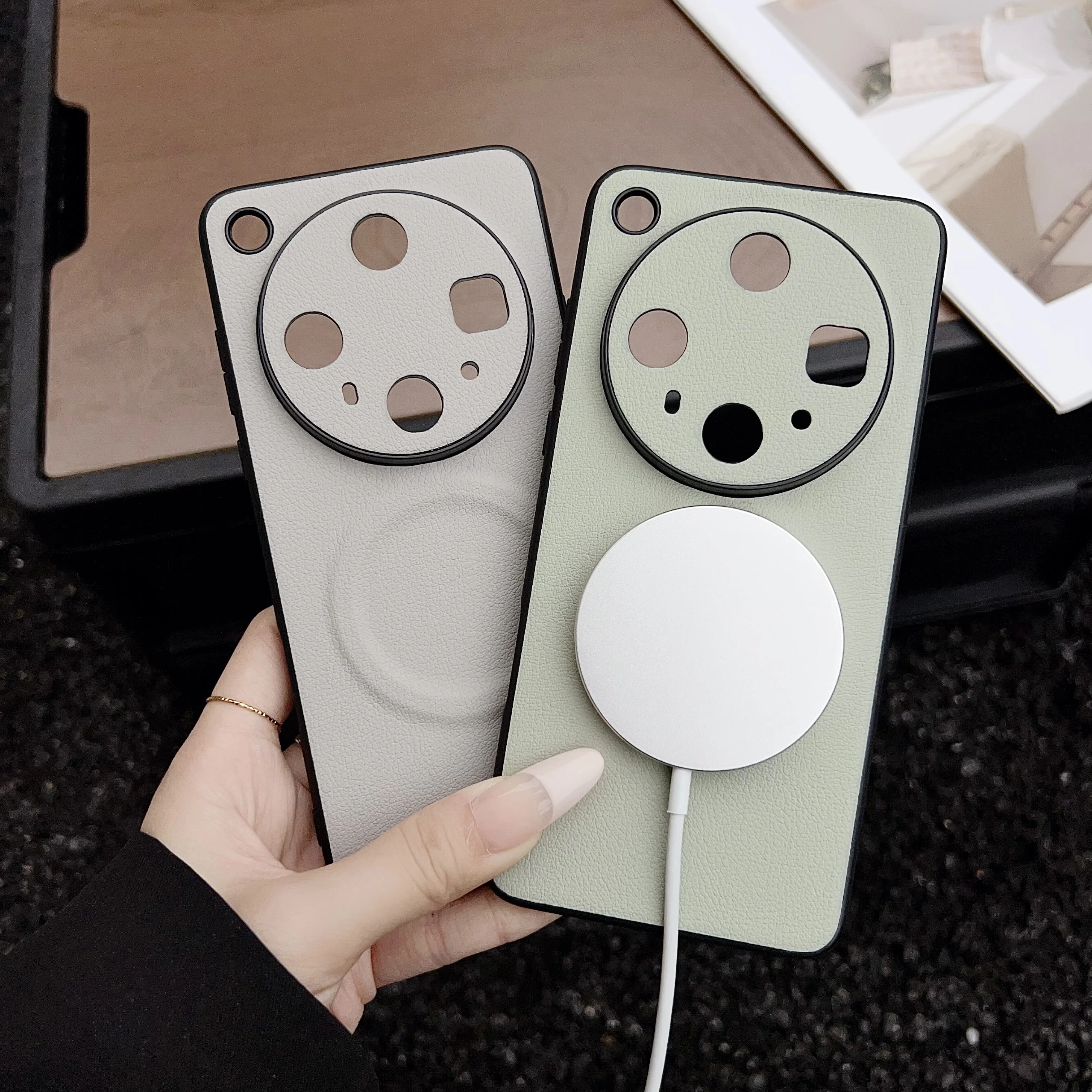 Plain Leather Built…