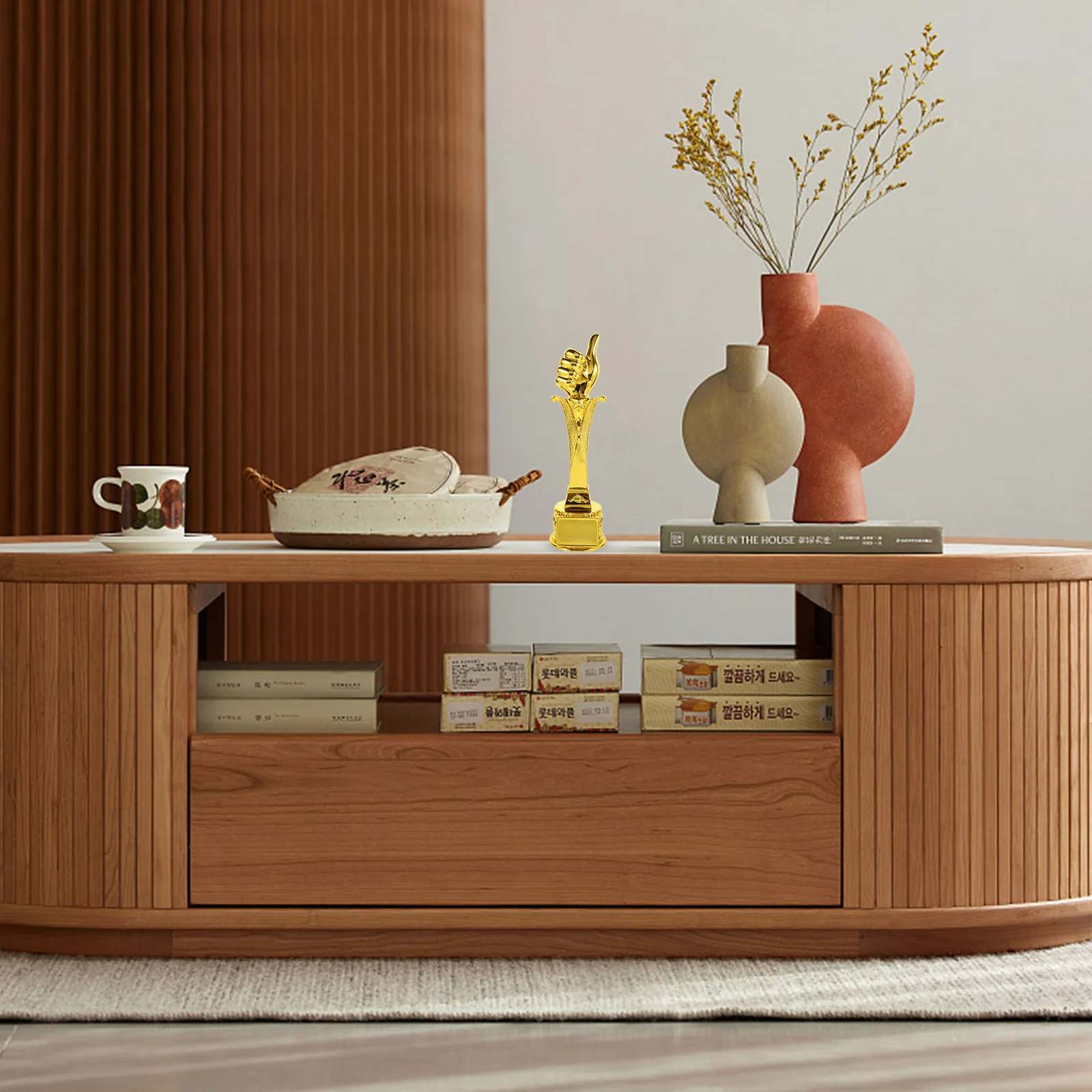 

Thumb Trophy Resin Award Decor Competition Winner Prize Bright Color Design Trophy for Party Game Home Desk Decoration