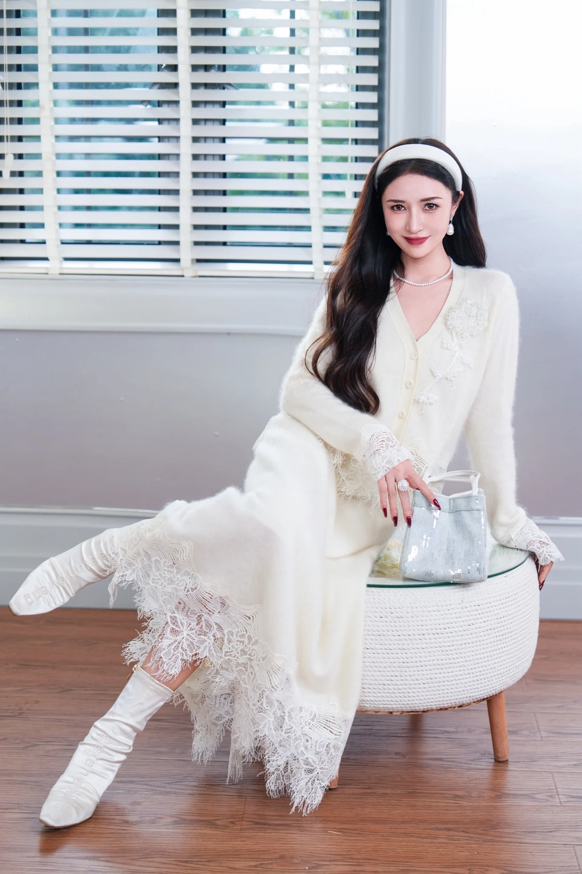 

Новинка 2025, женский осенне-зимний комплект Camere, кружевной вязаный комплект Fce Fairy Sle Long Sve V-Ne, теплая мода для поездок на работу